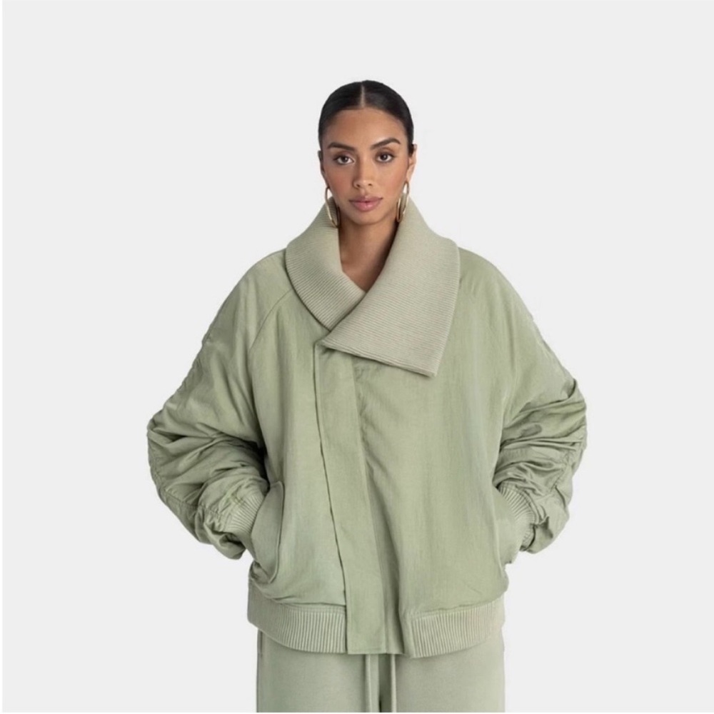 KBB by Kahlana X Target Women’s Puffer Jacket XL Light Green NWT Plus Size